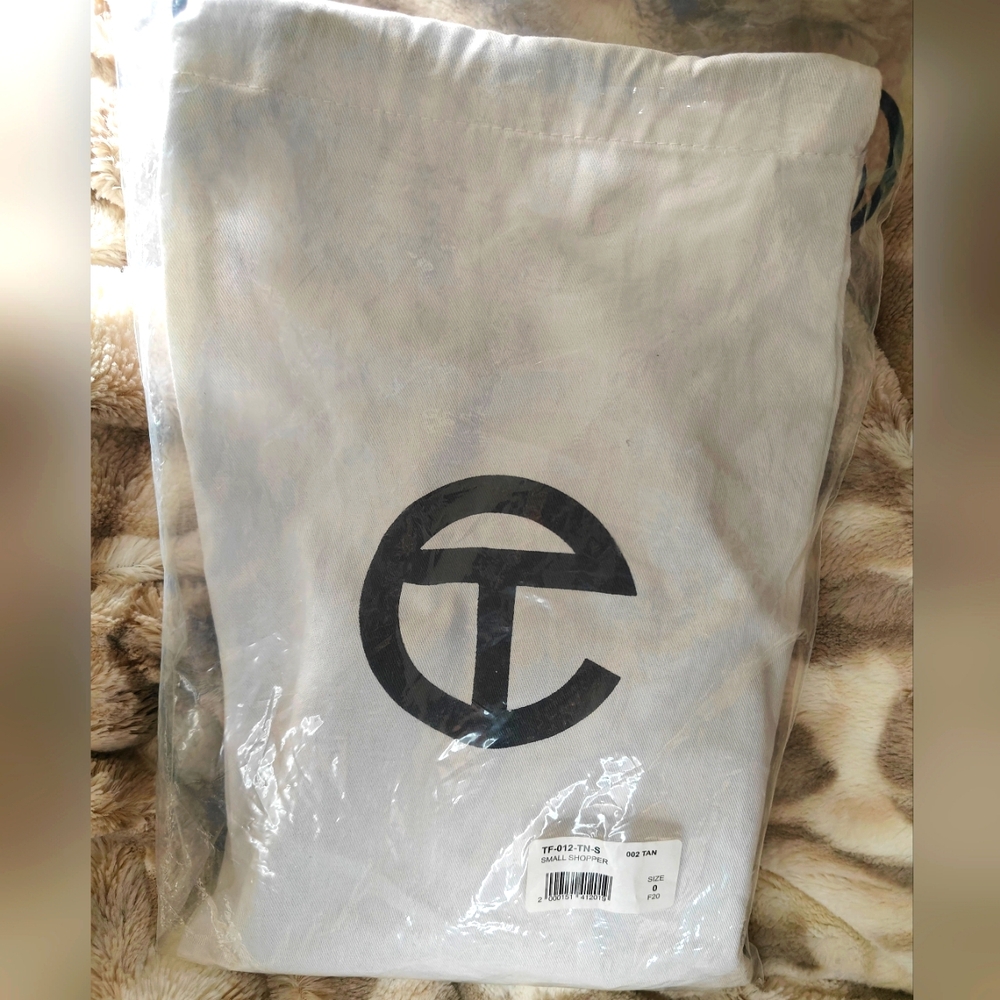 Telfar Tan Small Shopping Bag With Logo Dust Bag (NWT) - Picture 10 of 11